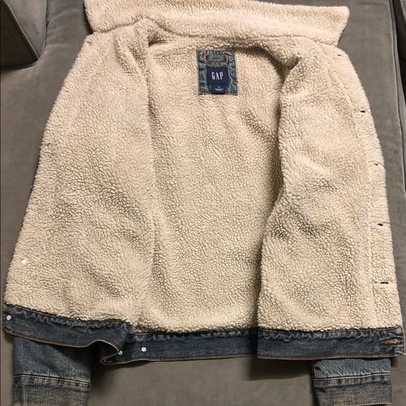 Gap Sherpa Lined Denim Jean Jacket - Picture 3 of 6